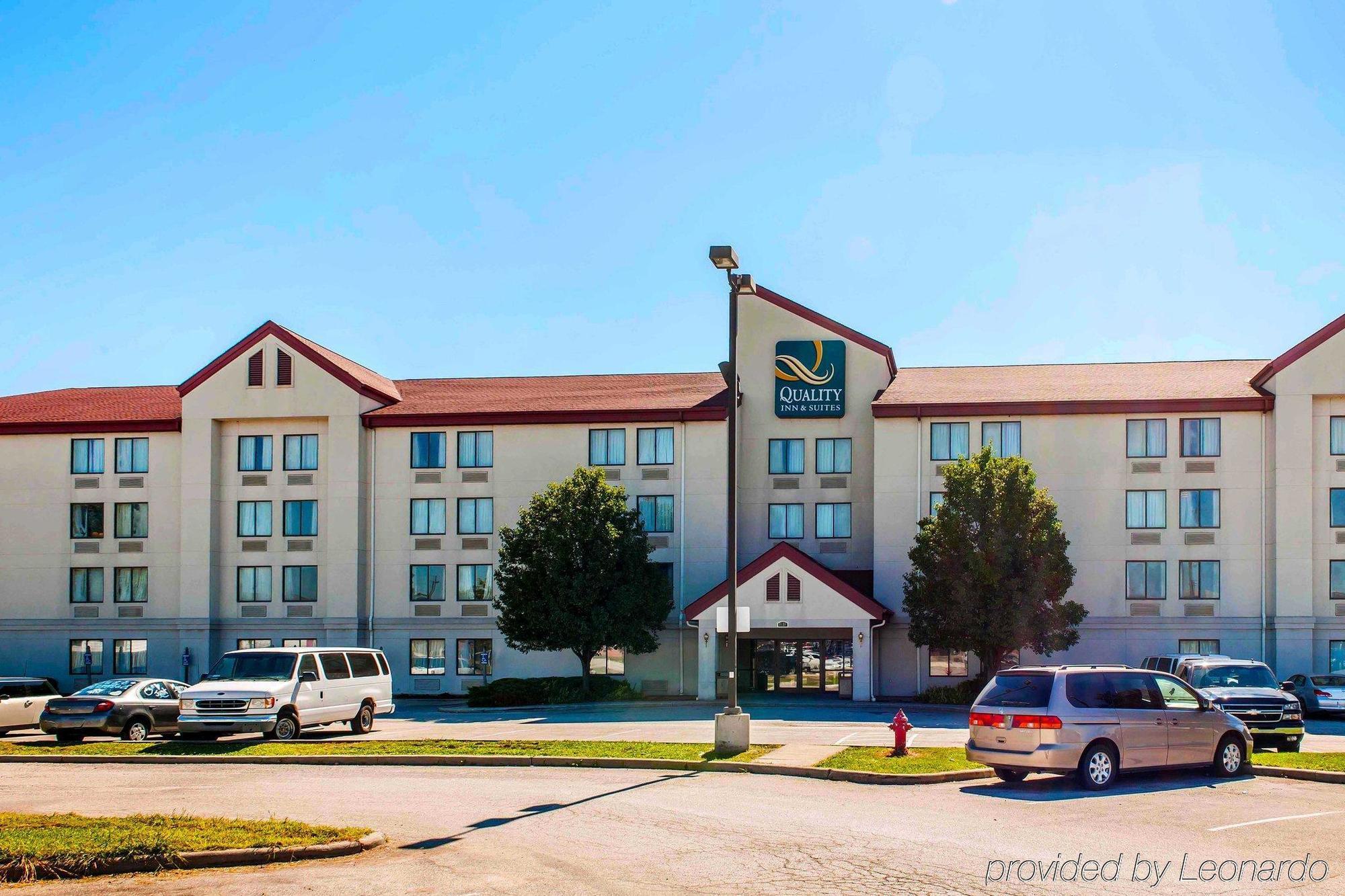Red Roof Inn & Suites Indianapolis Airport Экстерьер фото