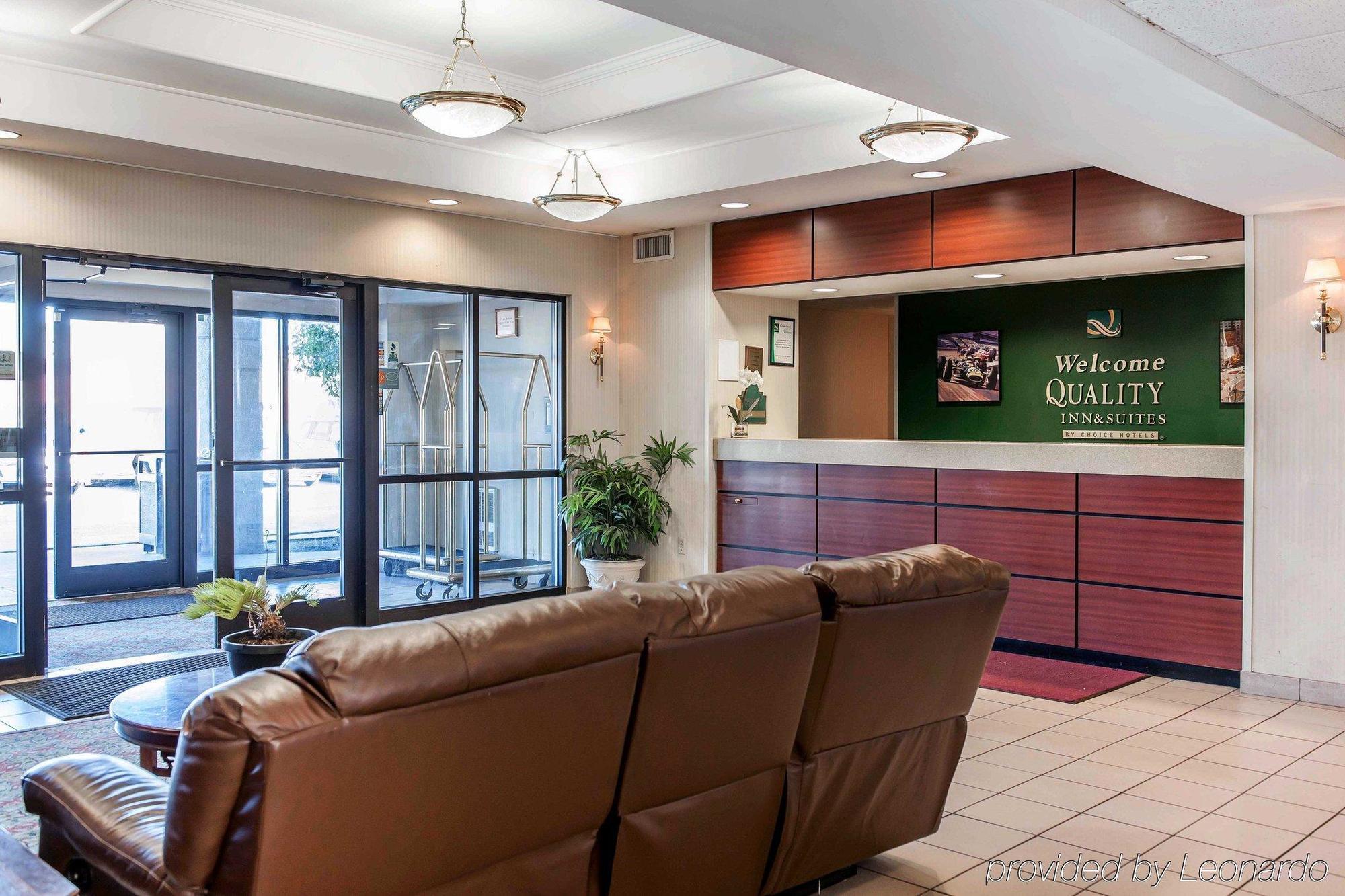 Red Roof Inn & Suites Indianapolis Airport Экстерьер фото